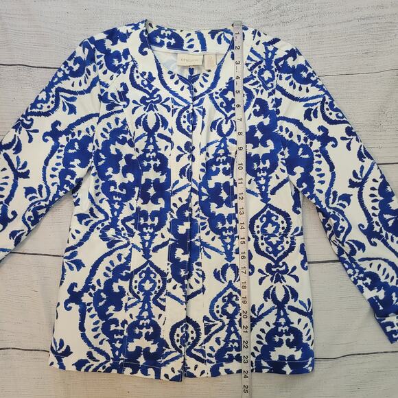 Chico's Size 0 Indigo Ink Alicia jacket Blue White Print Lightweight Clasp Close - Picture 7 of 9